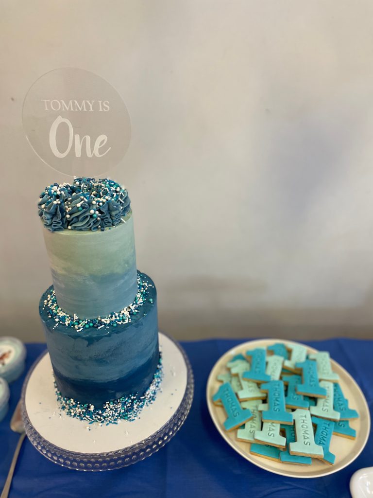 Kids party first birthday blue cake
